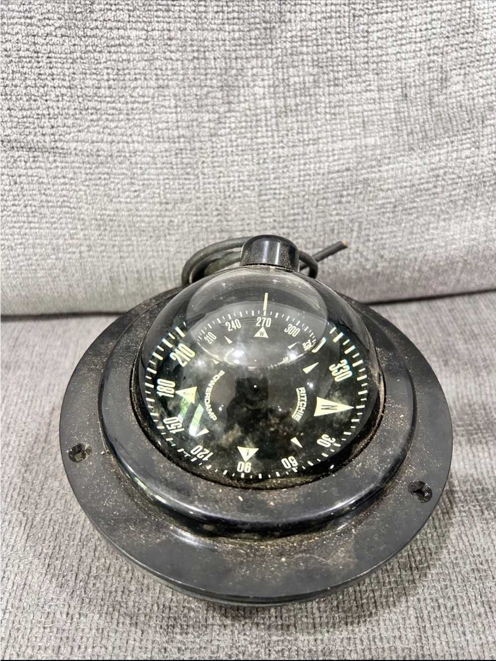 VINTAGE RITCHIE GLOBEMASTER POWERDAMP FLUSH MOUNT NAUTICAL COMPASS